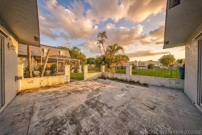 Photo - 12037 Basin St N