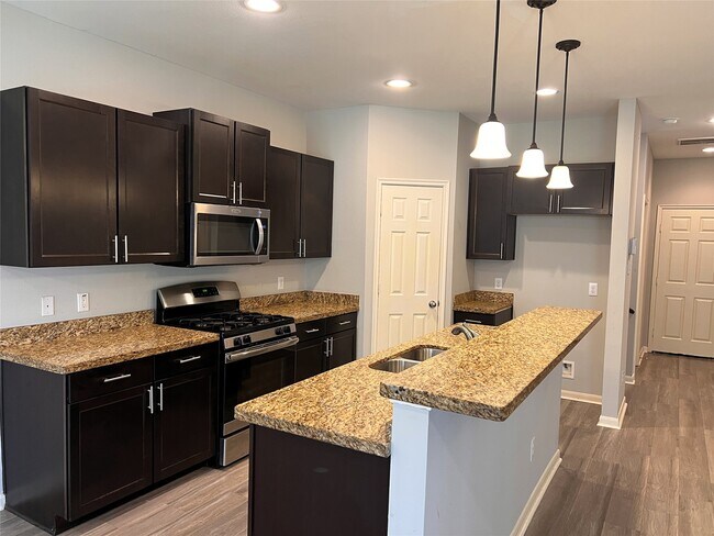 Photo - 17107 Wilthorne Gardens Ct