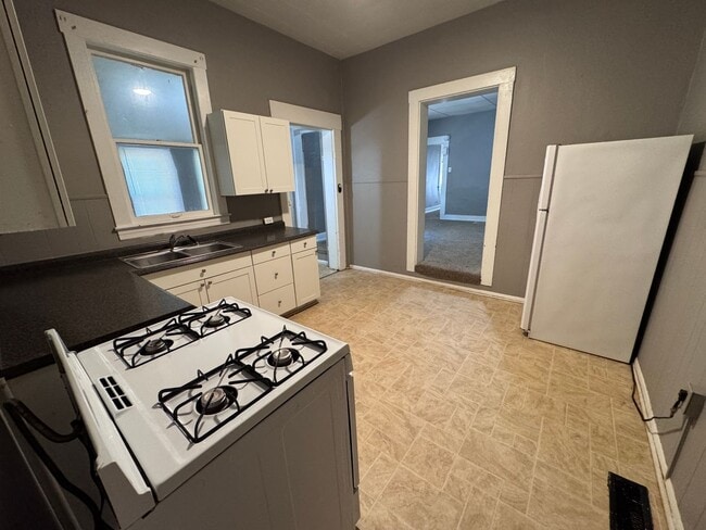 Photo - GREAT HOUSE ON PORTLAND AVE 2-BED 1-BATH
