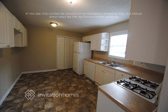 Photo - 505 Windward Way