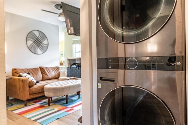 Photo - 595 Midway Rd