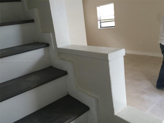 Photo - 1542 NW 35th St