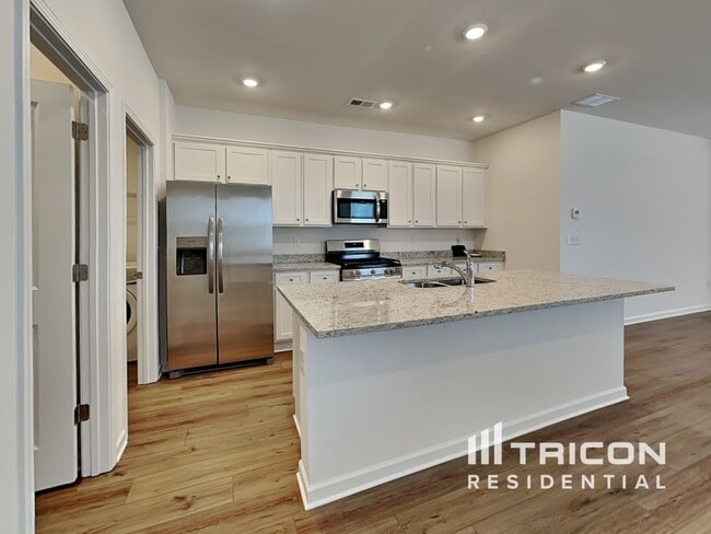 Photo - 1857 Holmsey Cir