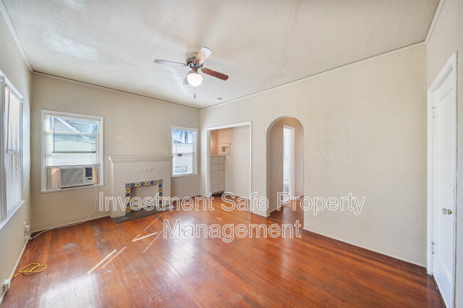 Photo - 3785 Park Blvd Unidad #4 Rental