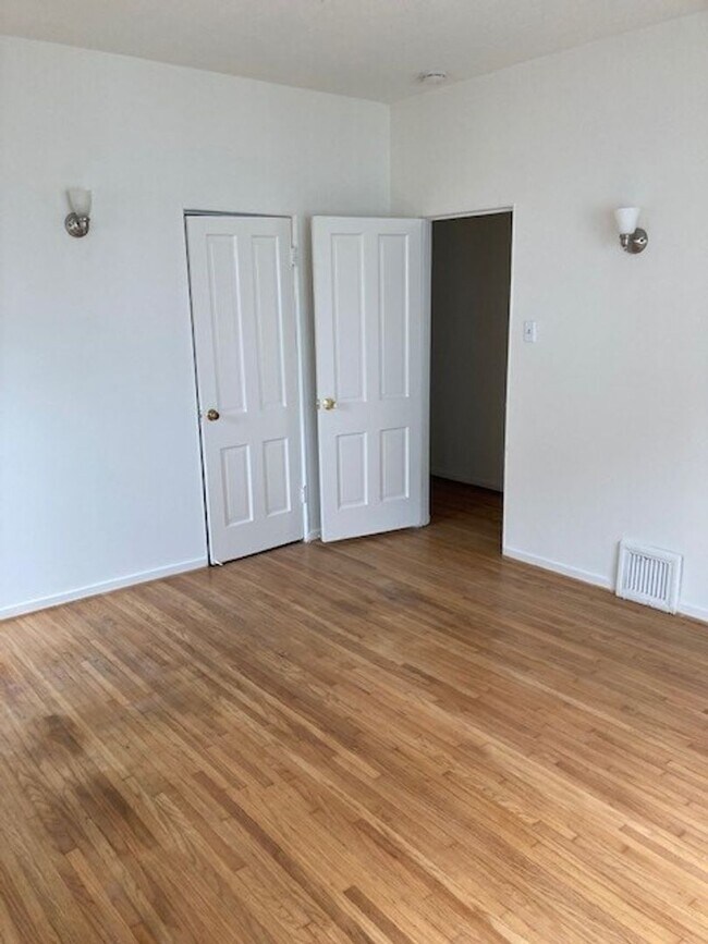 204 Belmont Ave Unit 204