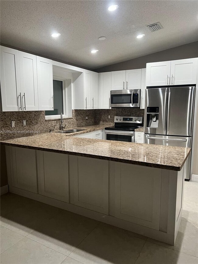 Building Photo - 12358 NW 97th Pl Rental