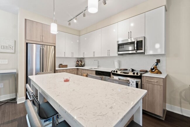 Photo - 145 Riverhaven Dr