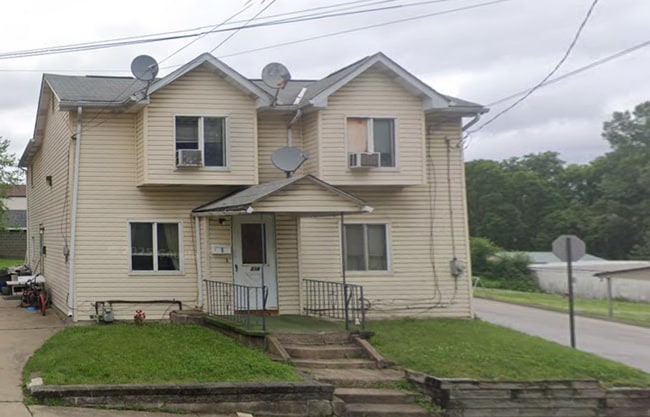 Building Photo - 218 Butler St Unit 1
