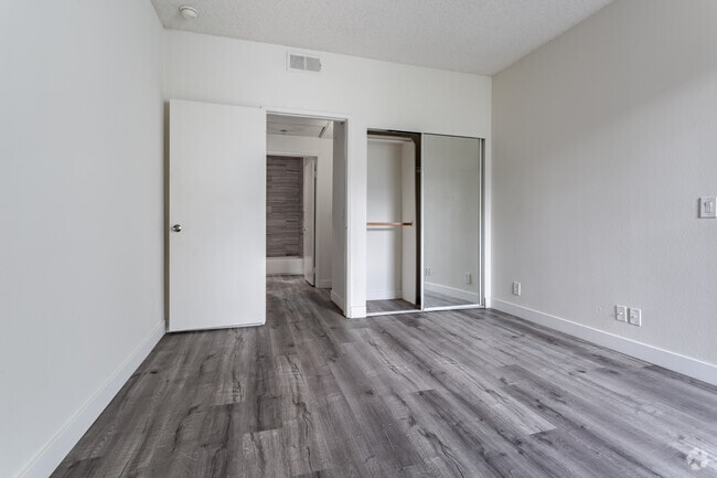 1HAB, 1BA - 900 ft² - n.º 226