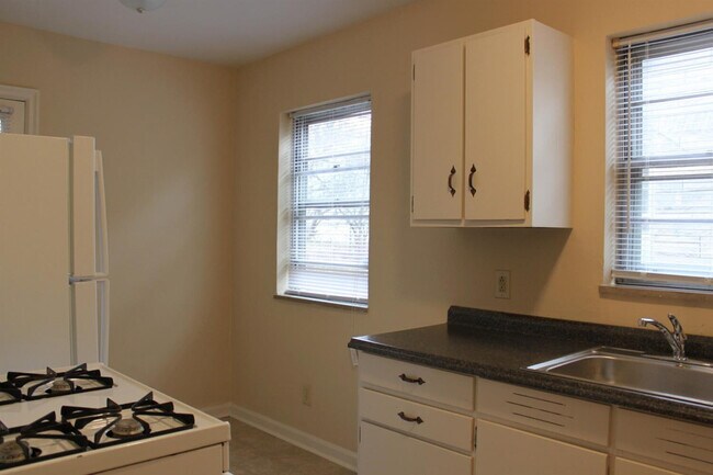 Photo - 2209 Coburn Blvd Unit 1