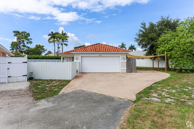 Building Photo - 10216 Boynton Pl Cir Rental