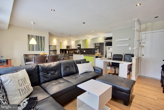 Photo - 10026 Fair Wds Dr Unit 165