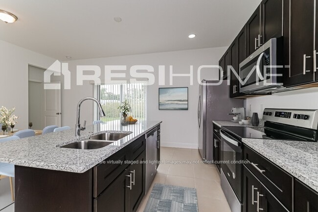 Photo - 656 Hudson Valley Dr