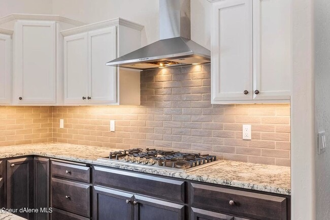 Photo - Luxurious Single-Level Rancher in Post Falls