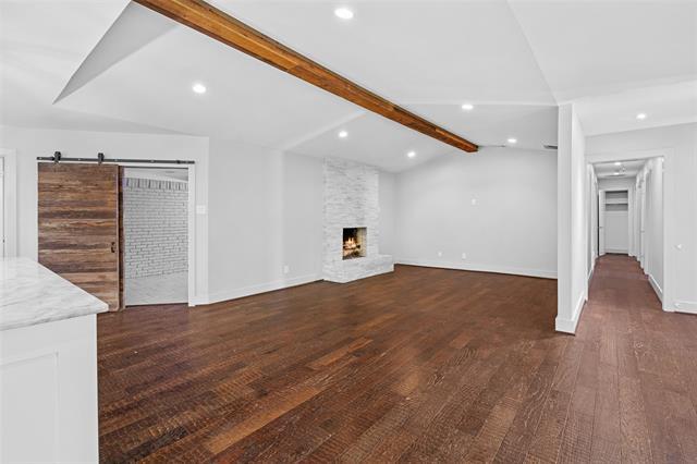 Photo - 3945 Clubway Ln