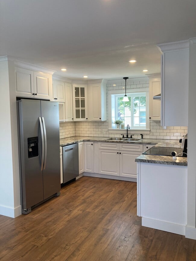 Photo - 18 Fairfield Ave