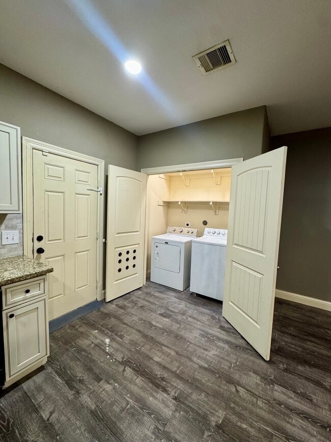 Separate laundry room with an included washing machine and dryer - 10314 Sierra Dr