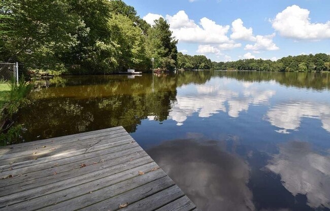 Looking Out on the Lake - 5603 Pelham Rd