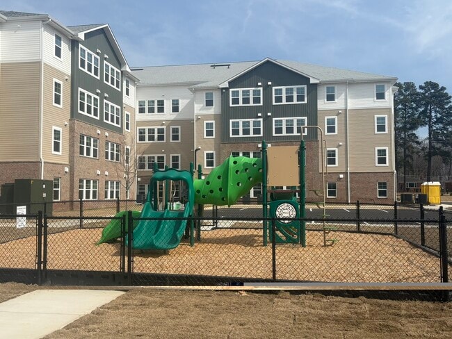 Photo - Tryon Station