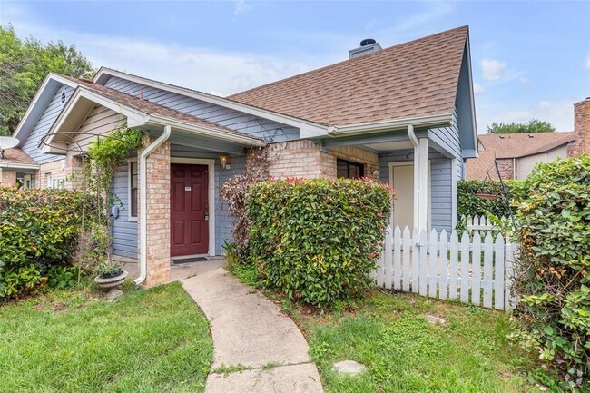 Building Photo - 1601 Faro Dr Unit 304 Rental