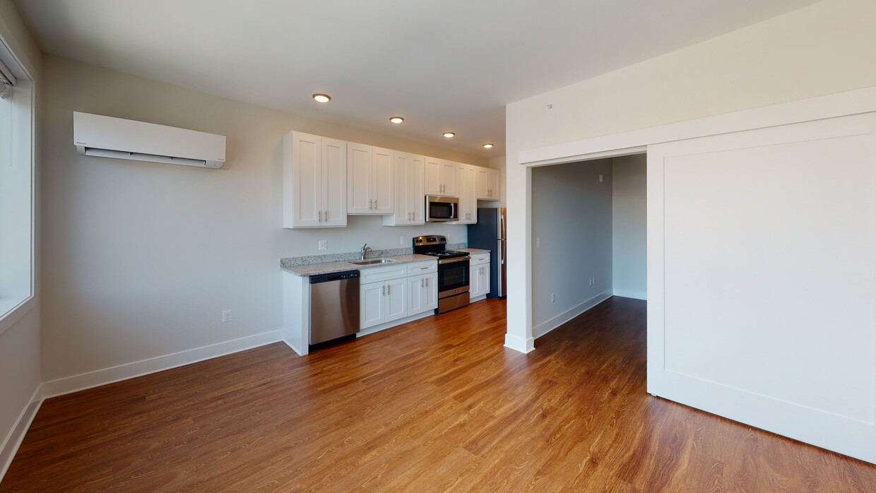 Photo - St James Place Apartments