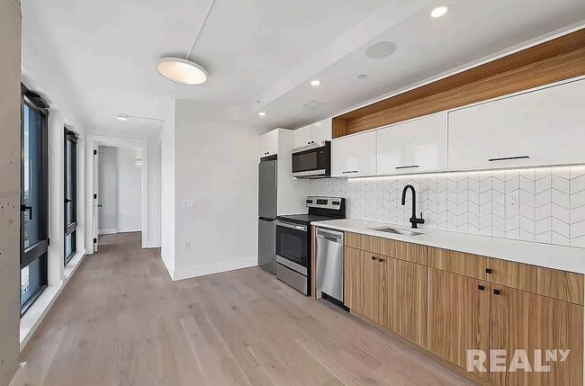 Photo - 60 W 125th St Apartment Unit 1706A