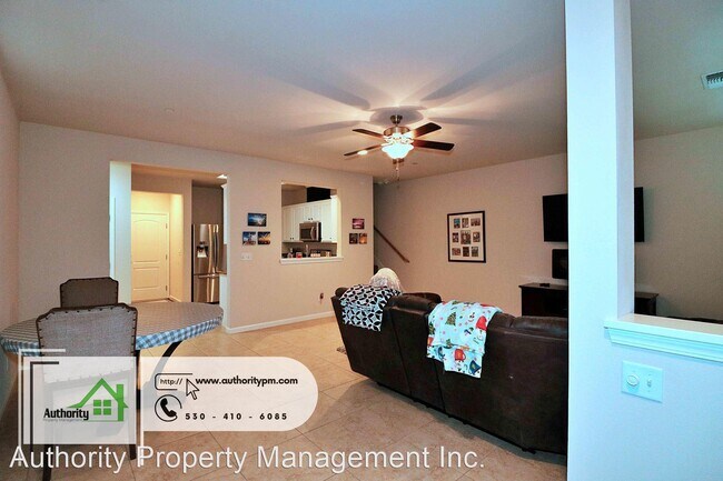 Photo - 3 br, 2.5 bath House - 573 Mission De Oro ...