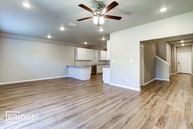1235 Sunnyvale Ln