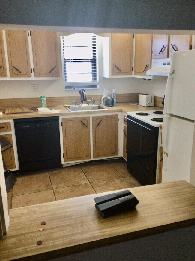 Photo - 9233 SW 8th St Unit 110