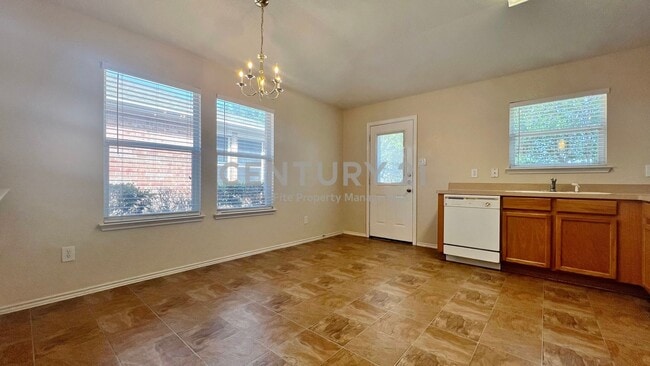 Photo - Lovely 3/2/2 in Fort Worth For Rent!