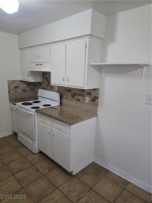 Photo - 3360 S Athens St