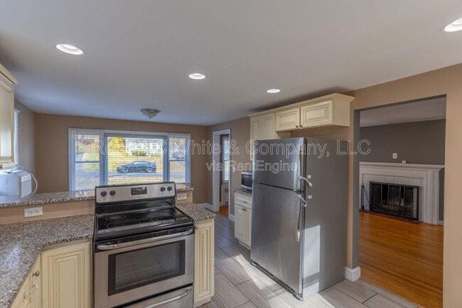 Photo - 99 Cheney Ln