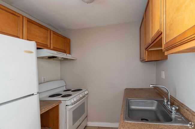 Photo - Greenview Apartments