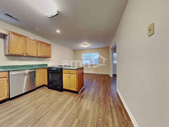 Photo - 1112 Oak Haven Rd