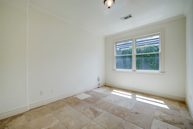 Photo - 1436 Wichita St