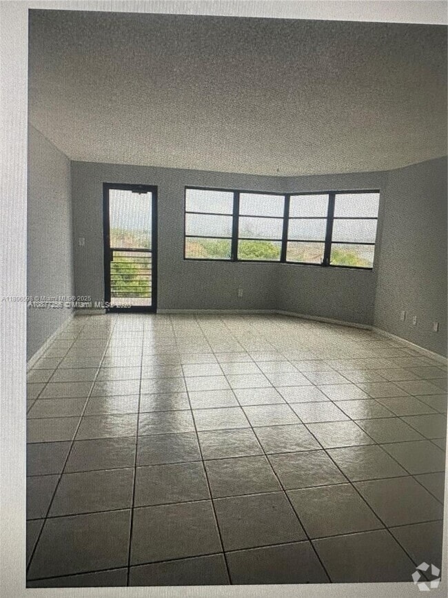 Building Photo - 20840 San Simeon Way Unit 504 Rental