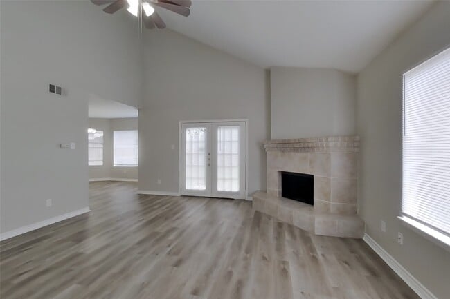 Building Photo - 13311 Danshire Dr
