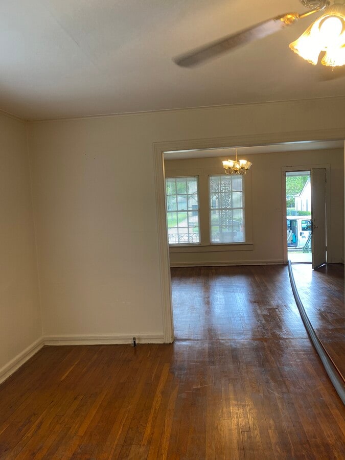 Photo - 130 E Elmwood St Unit 130 East Elmwood