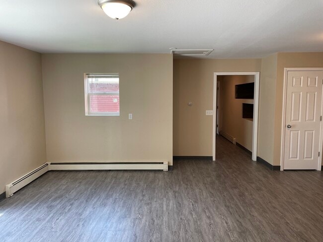 Photo - 2255 Oakdale Rd