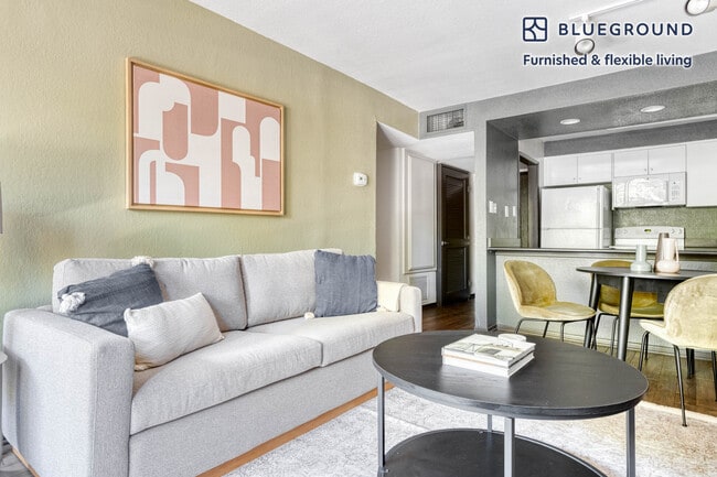 Photo - 385 S Catalina Ave Unidad FL1-ID863