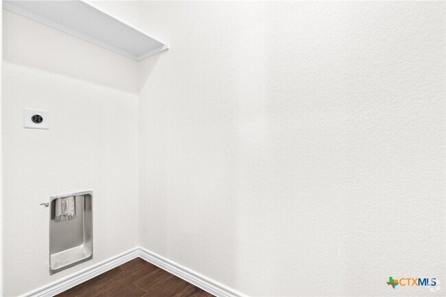 Building Photo - 5121 Rose Petal Ct Rental