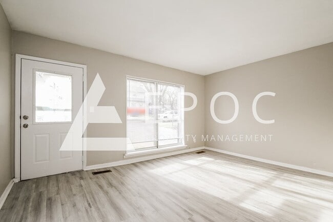 Photo - 817 N Gary Ave