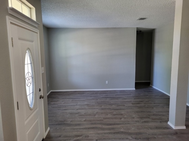 Photo - 2943 Deer Ridge Dr