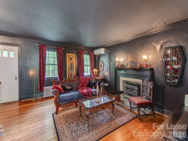 Photo - 1209 Oakwood Ave