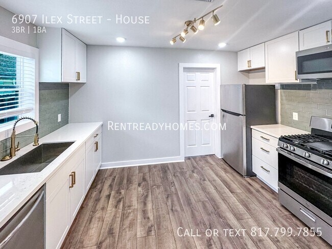 Photo - 6907 Ilex St Unit 6907 Ilex St House