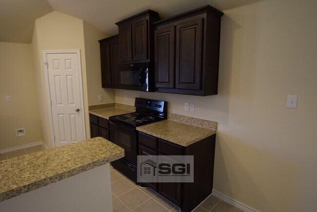 Photo - 2728 Adams Fall Ln