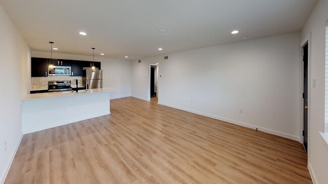 Photo - 5103 Live Oak St Unit 1104
