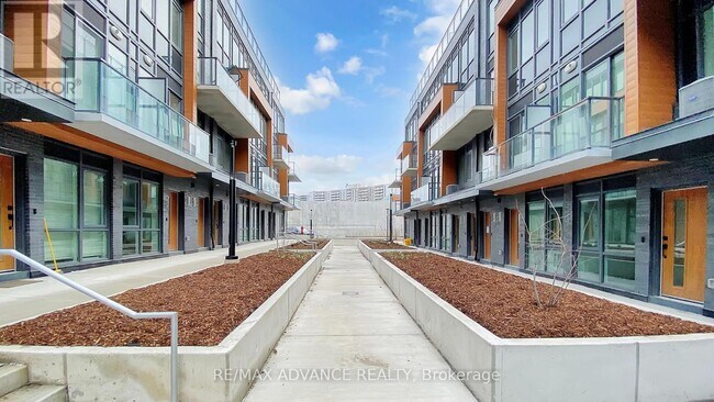 Photo - 73 Curlew Dr