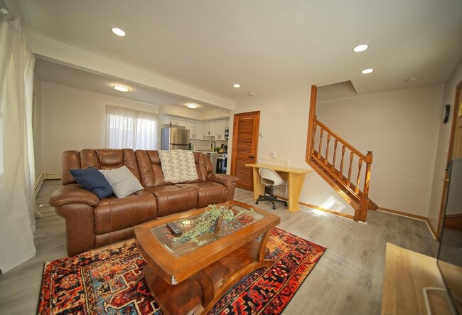 Photo - 457 Jackson Ave Unit 1