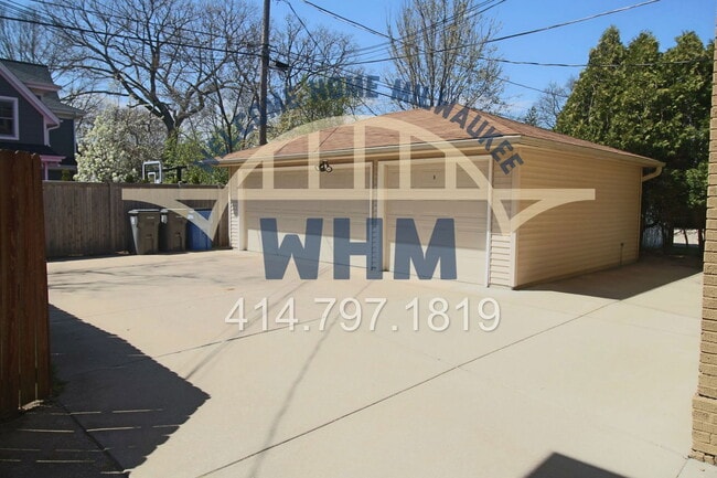 Photo - 5139 N Cumberland Blvd